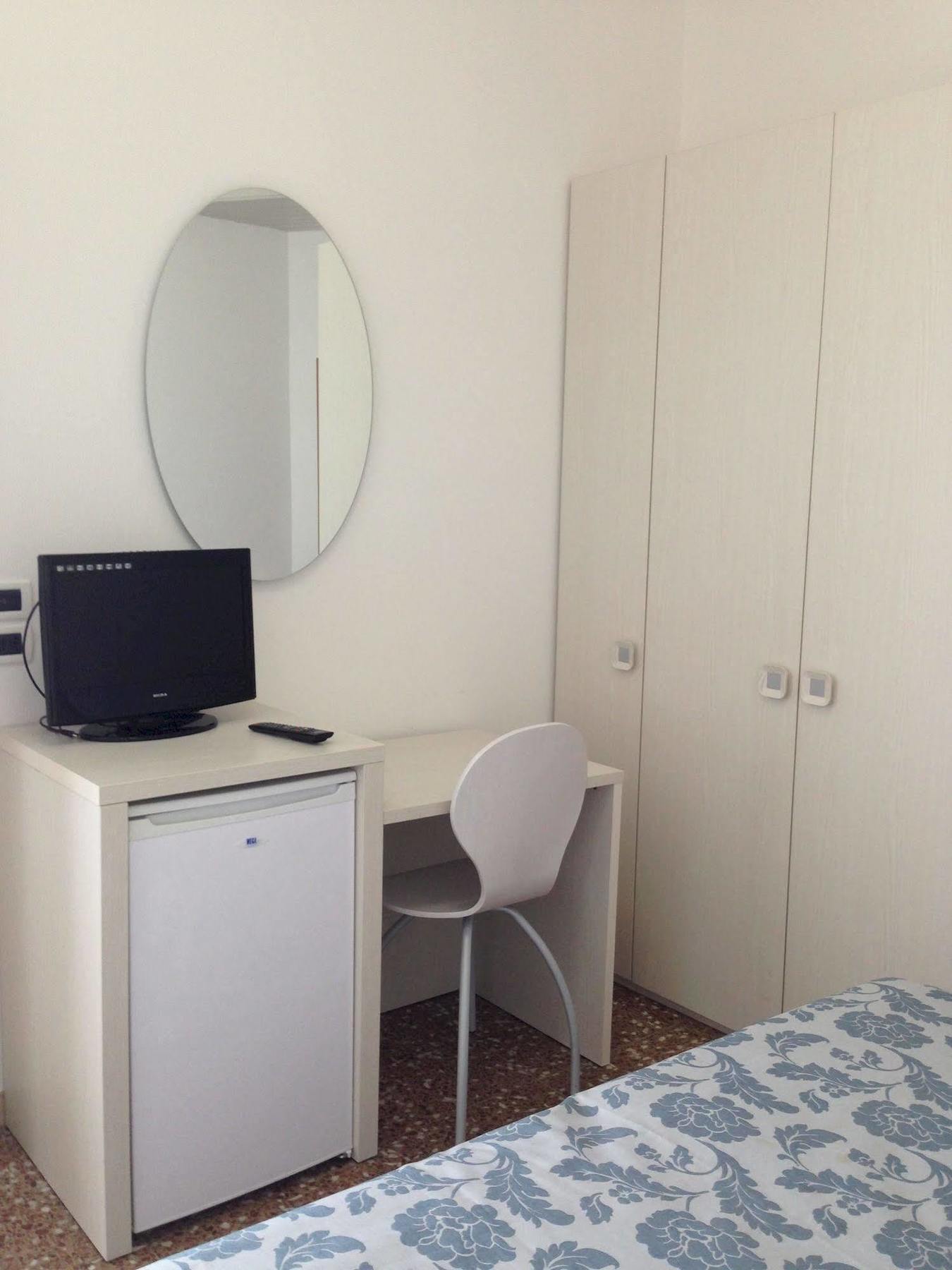 Hotel Carlton Beach Римини Экстерьер фото